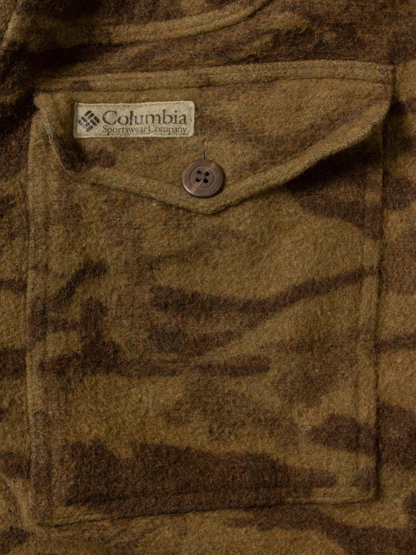 Vtg 2000s Columbia Fleece Camo Overshirt (XL)