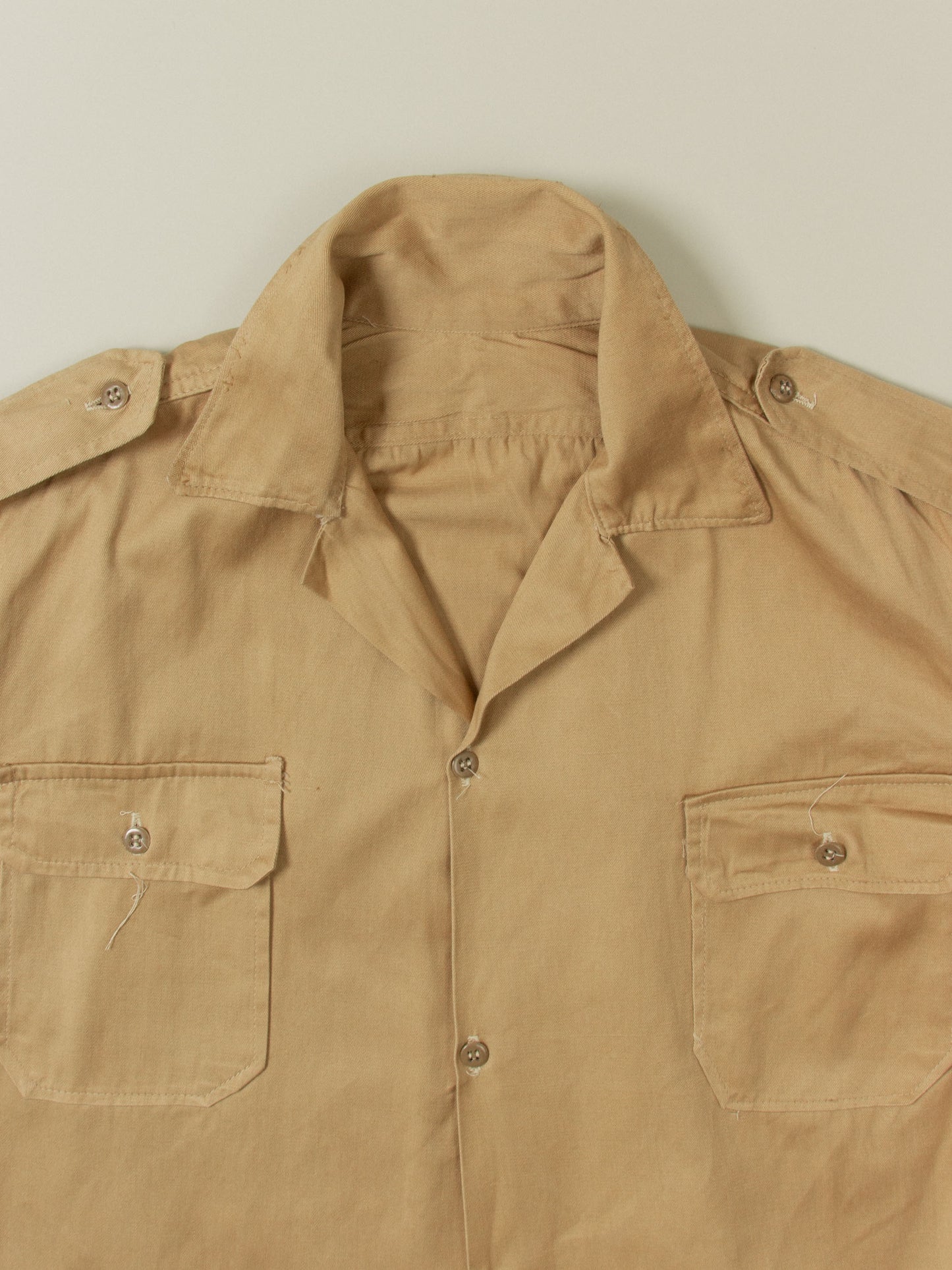 Vtg 1970s Greek Army Khaki Shirt (M/L)