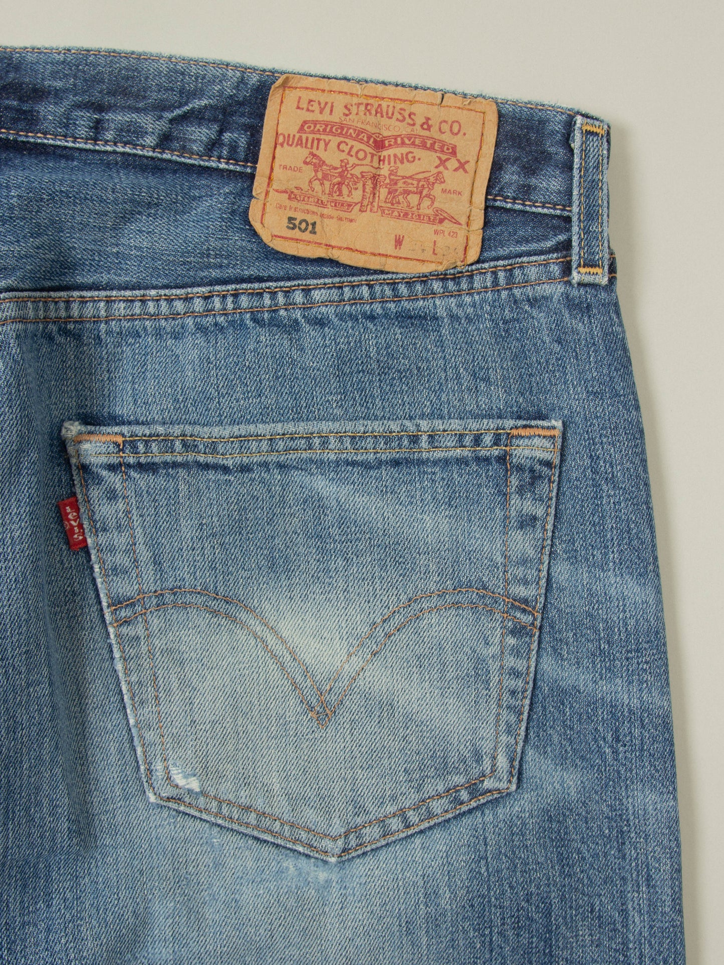 Vtg Levi's 501 (34x28)