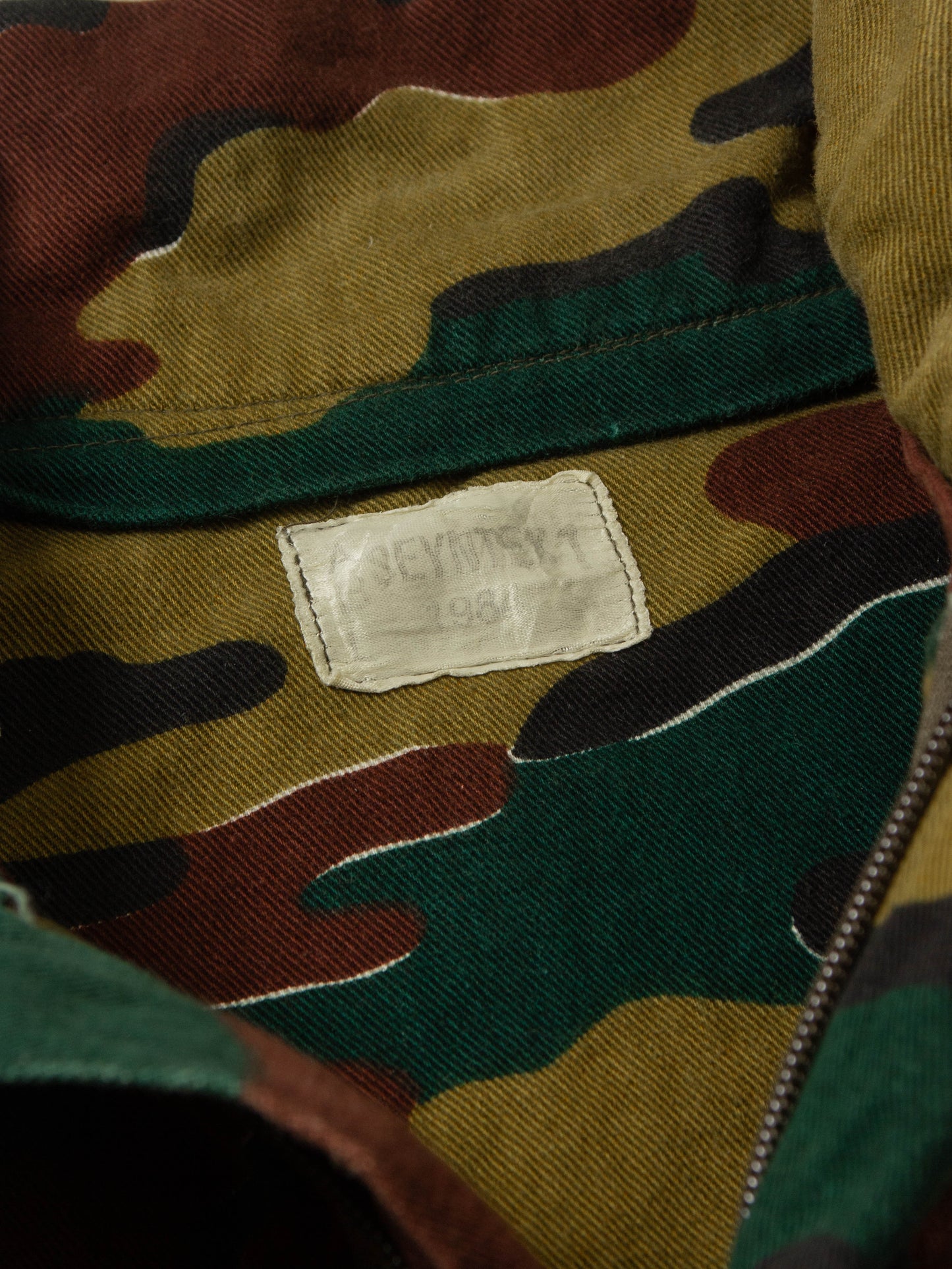 Vtg 1980s Belgian Army Jigsaw Camo Smock (L)