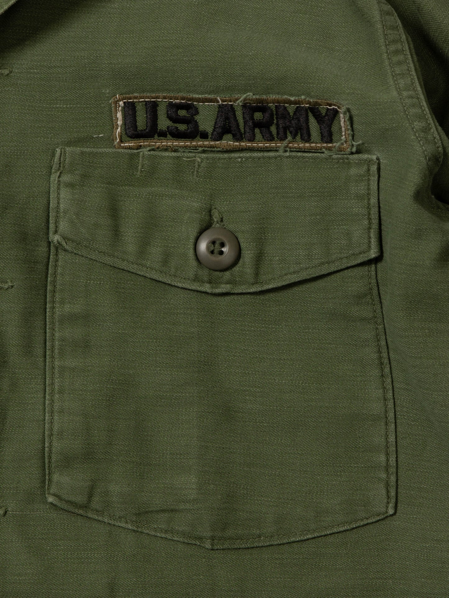 Vtg 1970s US Army OG-107 Fatigue Shirt (S)