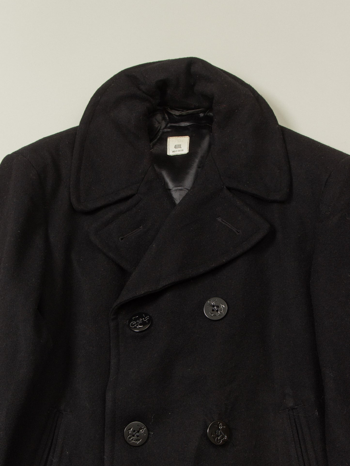 Vtg 1990s US Navy Wool Peacoat (L)