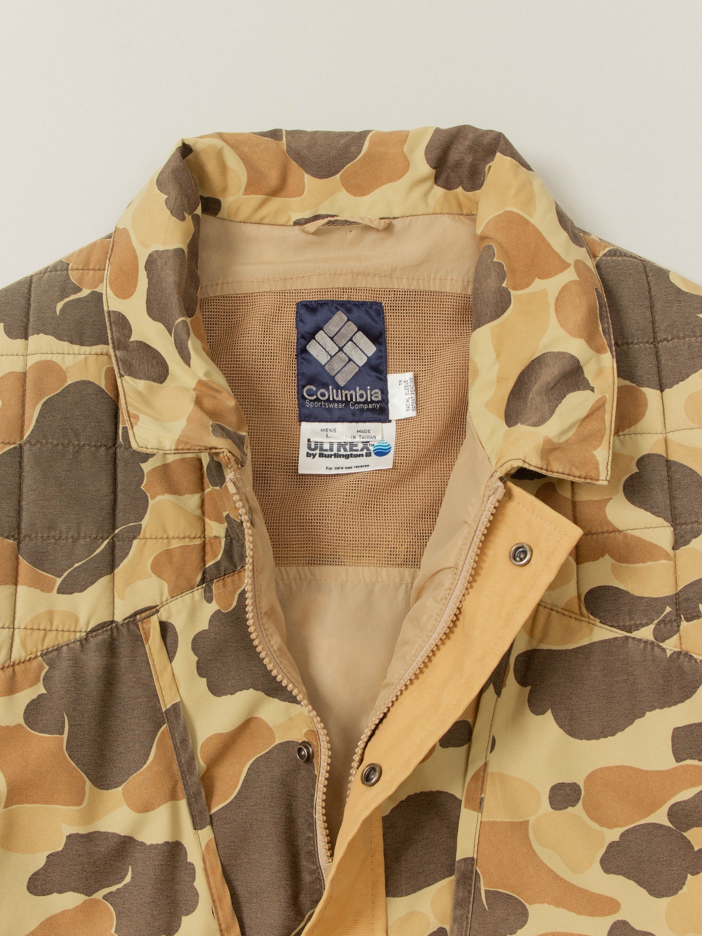 Vtg 1990s Columbia Hunting Jacket (L)