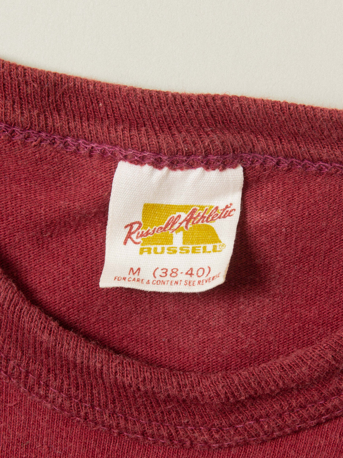 Vtg 1970s Russell Athletic Tee - Made in USA (S) – Broadway & Sons