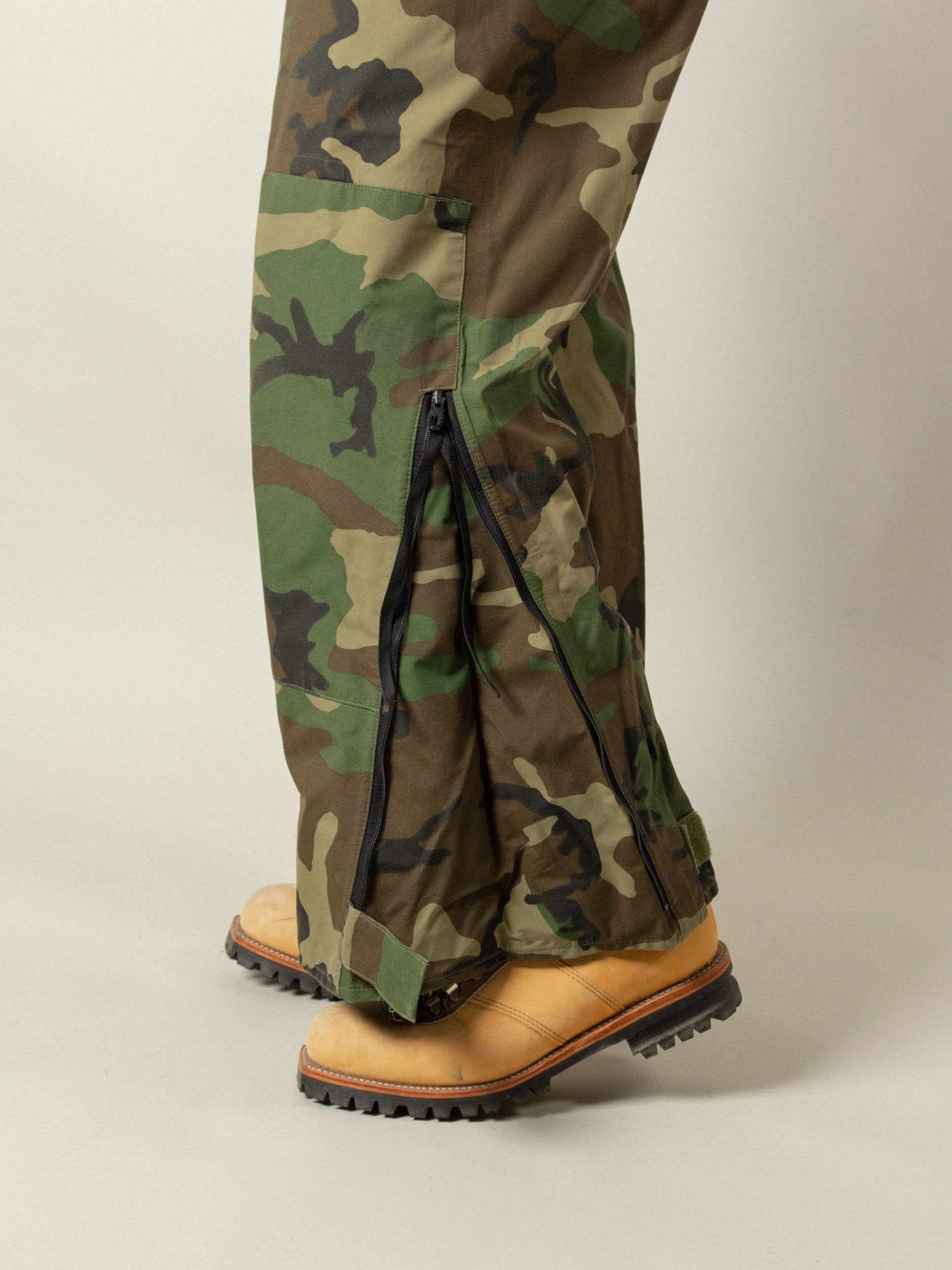 The Vintage Camo Pant in Army 